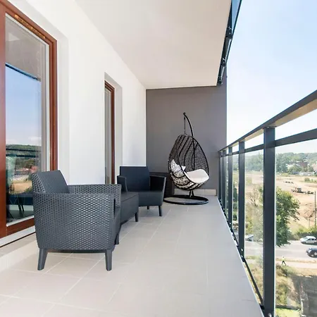 Center & Wellness By Apartmore