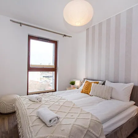 Center & Wellness By Apartmore *