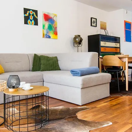 Center & Wellness By Apartmore شقة *