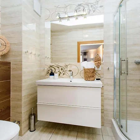 Center & Wellness By Apartmore * Gdańsk
