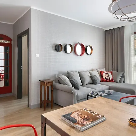 Center & Wellness By Apartmore غدانسك